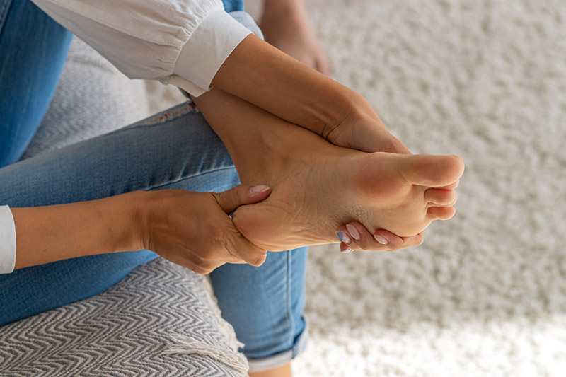 อาการคันเท้าเป็นอาการของโรคเบาหวานหรือไม่?