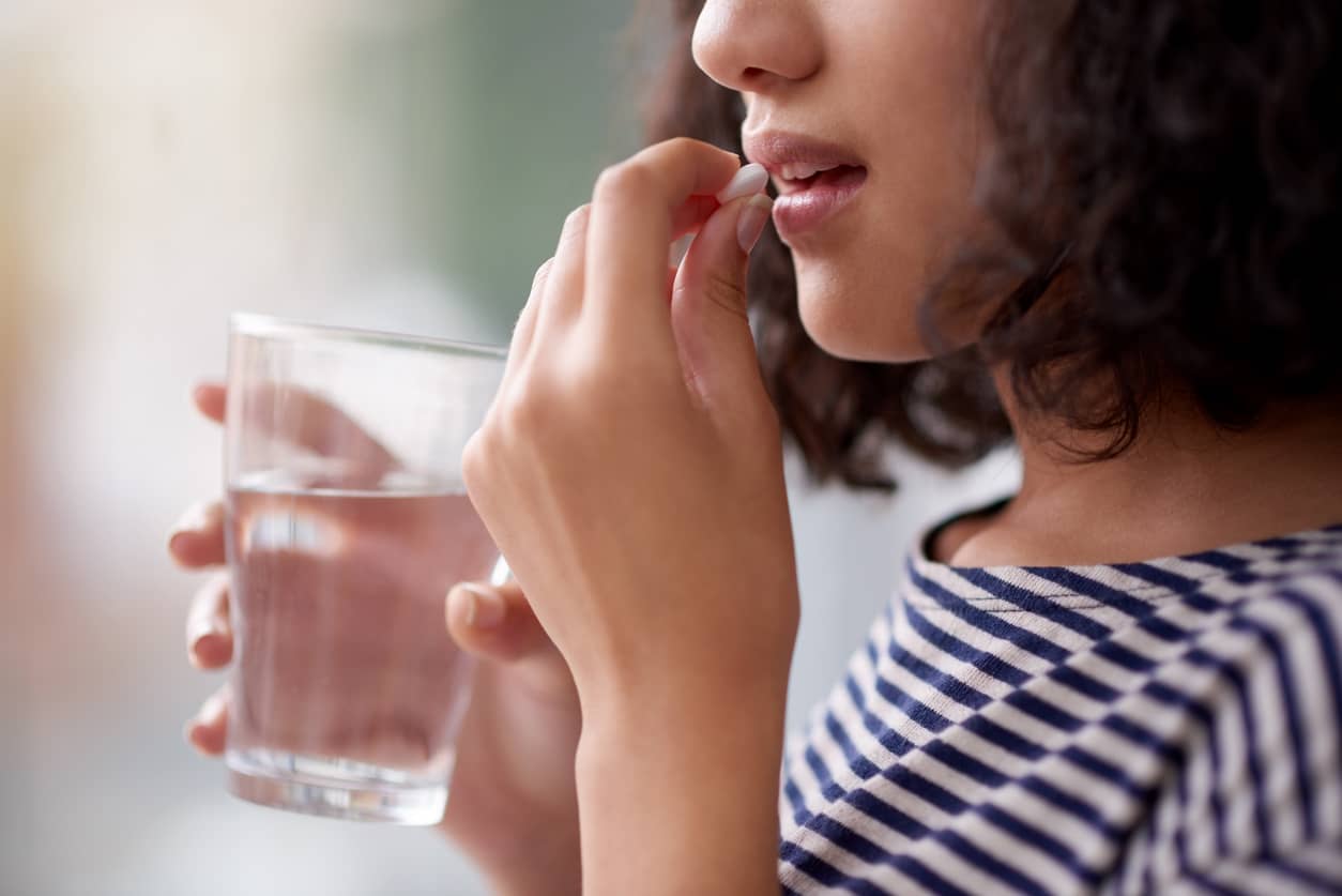 missed-birth-control-pill-risks-side-effects-more-k-health